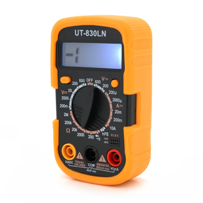 Мультиметр UK-830LN. Вимірювання: V, A, Ω. Функції: продзвонювання, тест діодів, тест транзисторів.